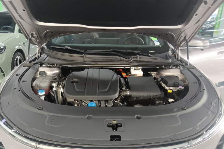 Used CHANGAN NEVO A07 2025 Blue Whale Extended-Range 230 Prestige Model Engine Bay