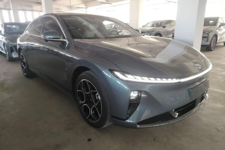 Used CHANGAN NEVO A07 2025 All-Electric "True Fragrance" Edition 710-Mile Long-Range Version Exterior 2
