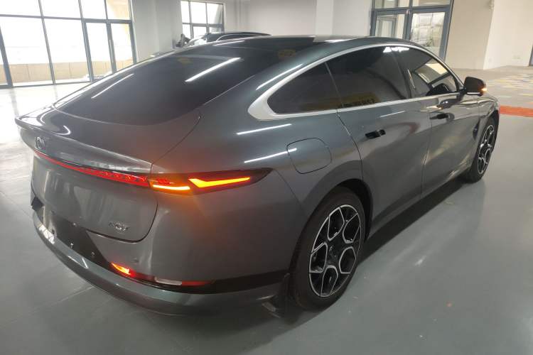 Used CHANGAN NEVO A07 2025 Blue Whale Pure Electric Version 625 Luxury Model Exterior 5