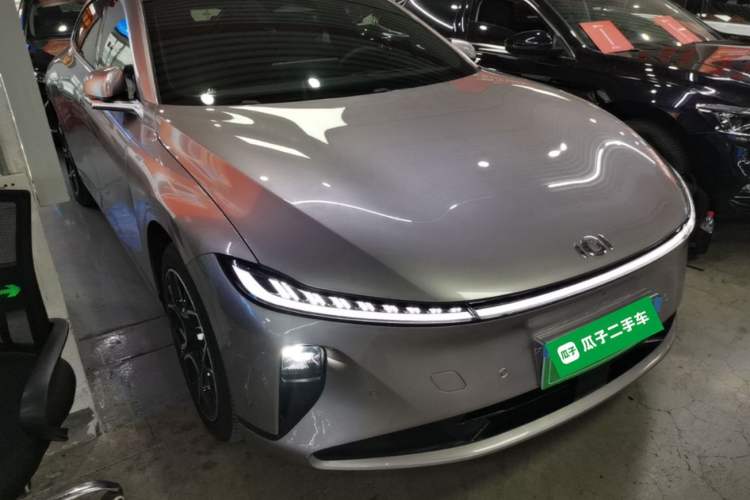 Used CHANGAN NEVO A07 2025 Blue Whale Pure Electric 625 Flagship Model Front Right 45 Deg