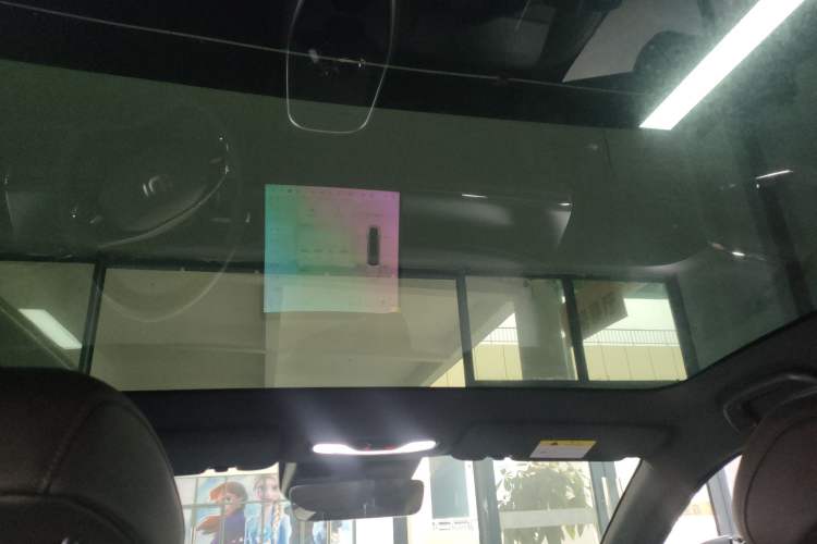 Used CHANGAN NEVO A07 2025 Blue Whale Pure Electric Version 625 Luxury Model Headliner