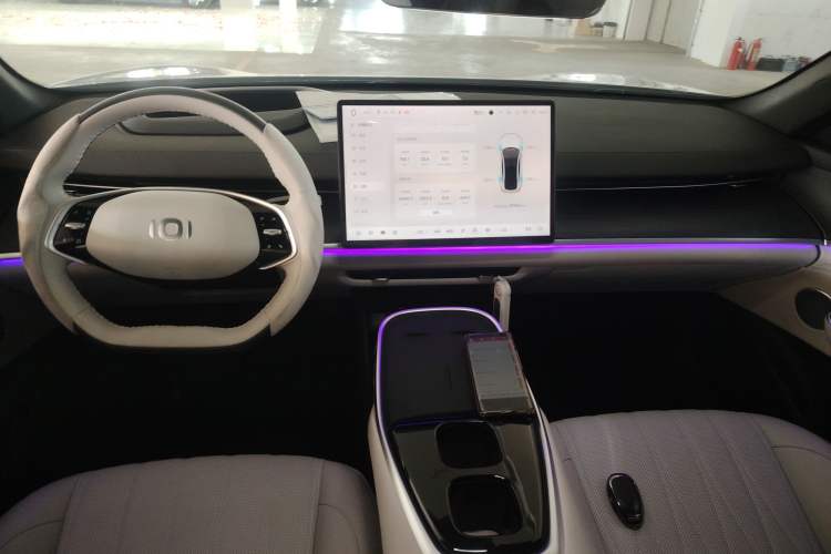 Used CHANGAN NEVO A07 2025 All-Electric "True Fragrance" Edition 710-Mile Long-Range Version Interior 2