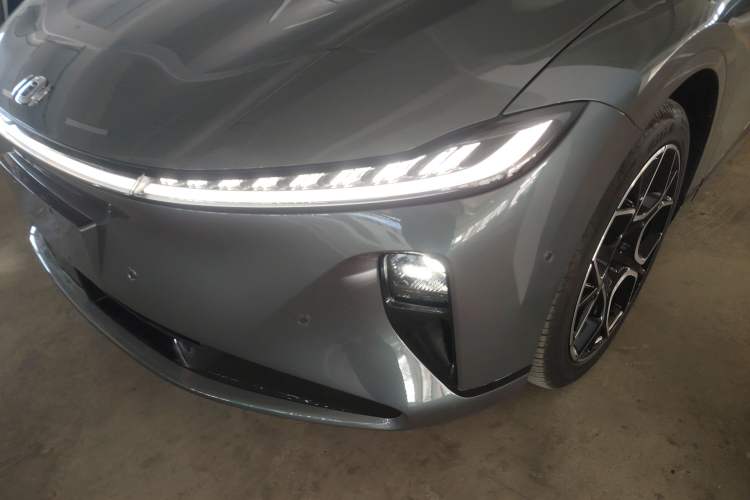 Used CHANGAN NEVO A07 2025 All-Electric "True Fragrance" Edition 710-Mile Long-Range Version Left Front Headlight