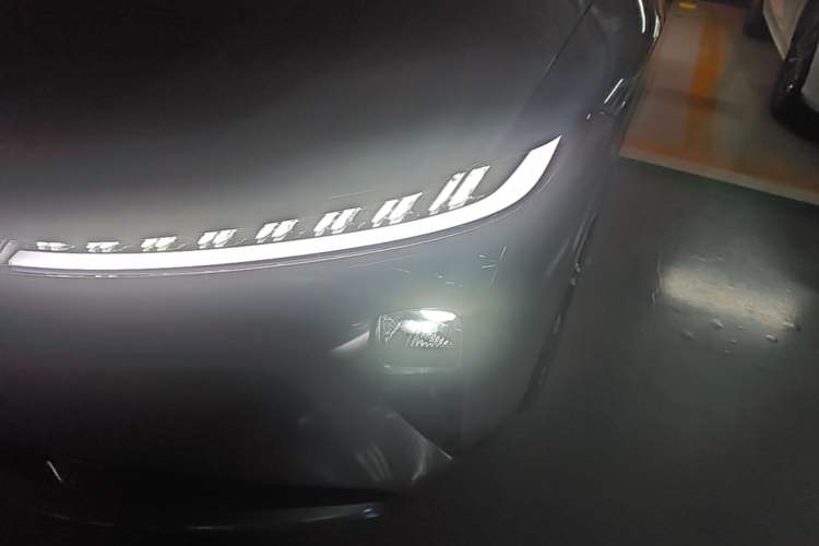 Used CHANGAN NEVO A07 2025 Range-Extended "True Fragrant" Edition 230 Flagship Model Left Front Headlight