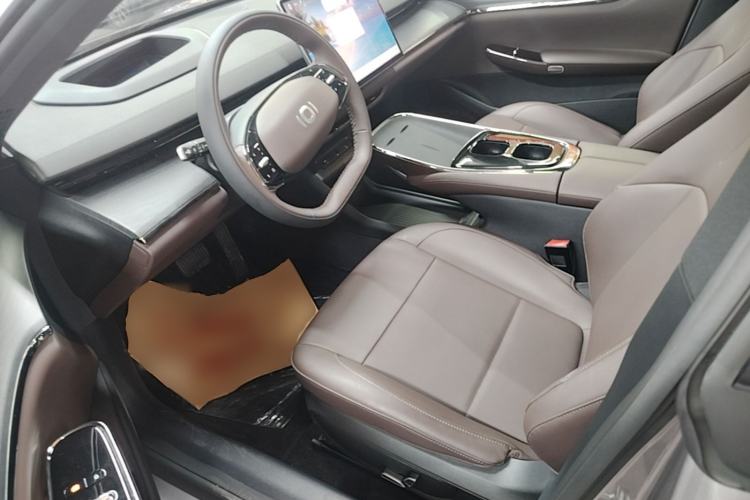 Used CHANGAN NEVO A07 2025 Blue Whale Range-Extending Model 140 Elite Version Left Front Seat