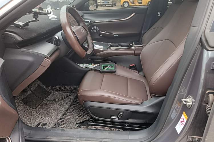 Used CHANGAN NEVO A07 2025 Blue Whale Pure Electric Version 625 Luxury Model Left Front Seat
