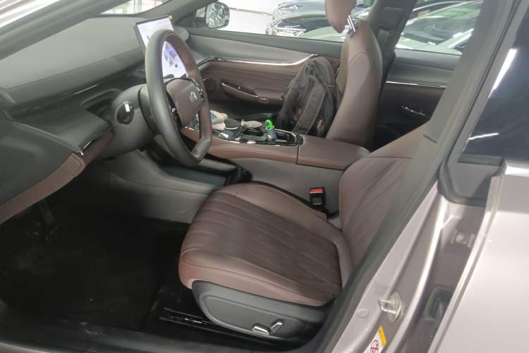 Used CHANGAN NEVO A07 2025 Blue Whale Extended-Range 230 Prestige Model Left Front Seat