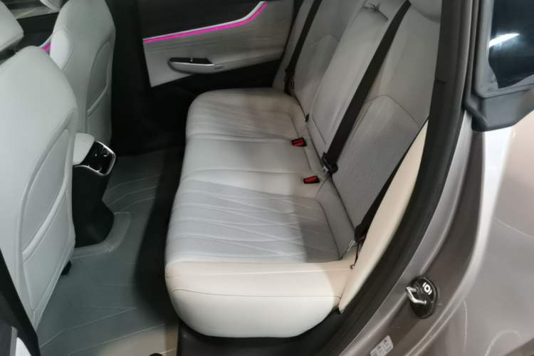 Used CHANGAN NEVO A07 2025 Blue Whale Extended-Range 230 Prestige Model Left Rear Seat