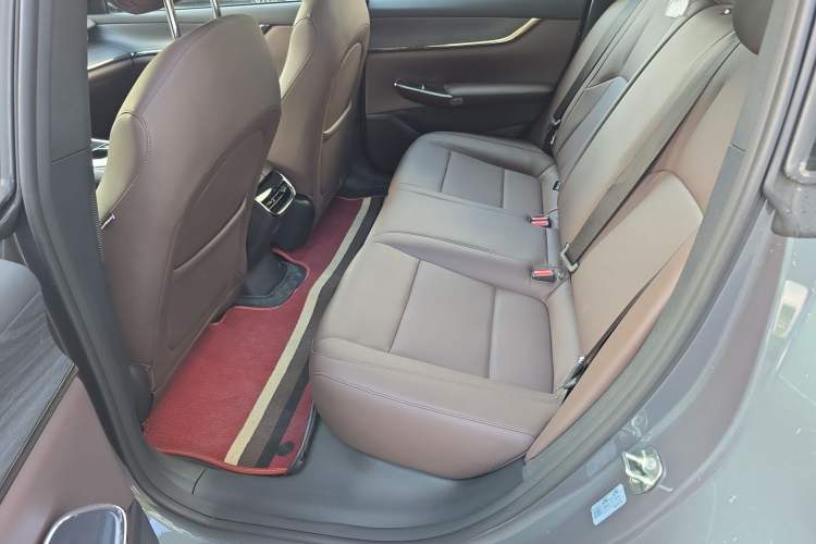 Used CHANGAN NEVO A07 2025 All-Electric "Real Bargain" 525 Luxury Model Left Rear Seat