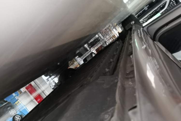 Used CHANGAN NEVO A07 2025 Blue Whale Extended-Range 230 Prestige Model Left Side Sill