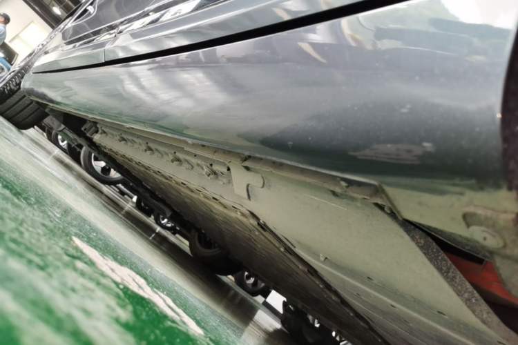 Used CHANGAN NEVO A07 2025 Range-Extended "True Fragrant" Edition 230 Flagship Model Left Side Sill