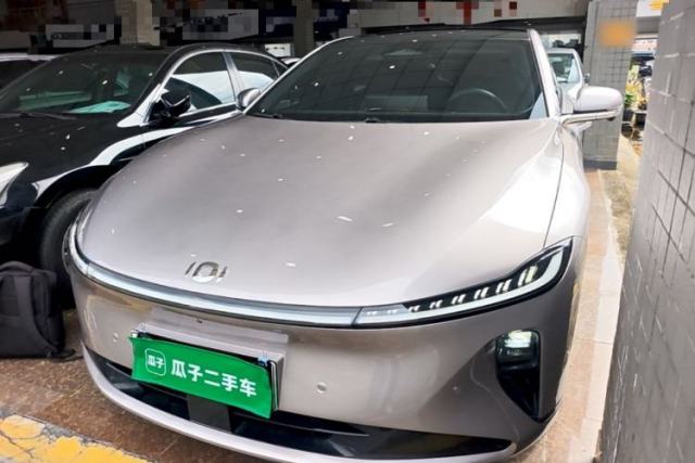 Used CHANGAN NEVO A07 2025 Blue Whale Pure Electric Version 525 Luxury Model