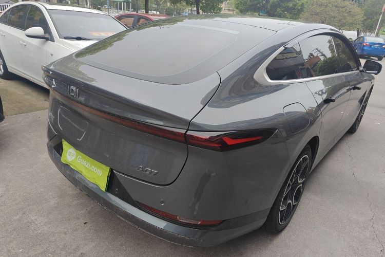 Used CHANGAN NEVO A07 2025 All-Electric "True Fragrance" Edition 710-Mile Long-Range Version Rear Right 45 Deg