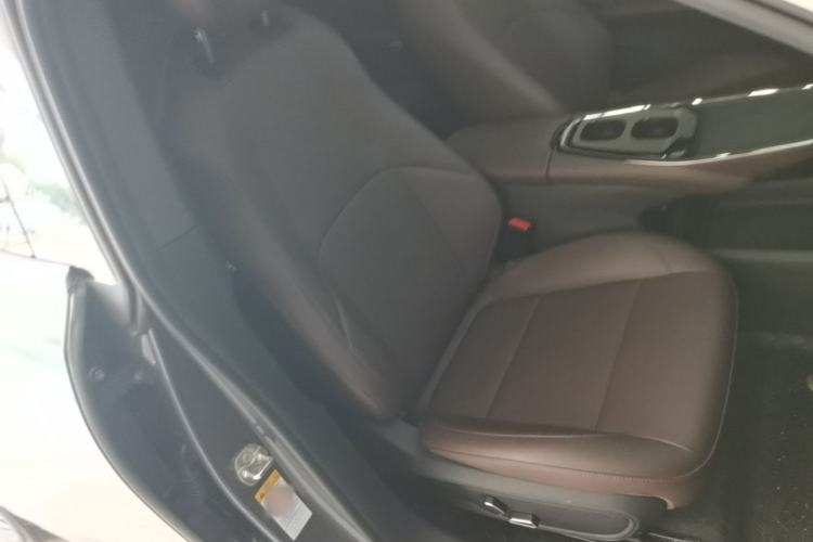Used CHANGAN NEVO A07 2025 Blue Whale Pure Electric Version 525 Luxury Model Right Front Seat