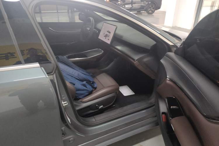Used CHANGAN NEVO A07 2025 Blue Whale Pure Electric Version 625 Luxury Model Right Front Seat