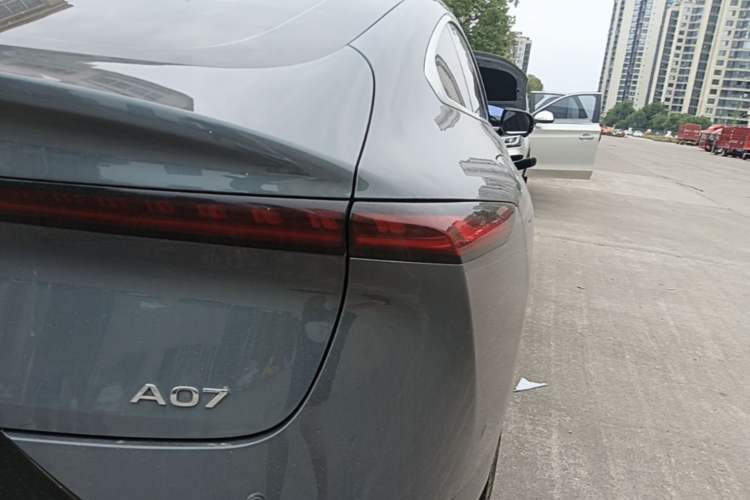 Used CHANGAN NEVO A07 2025 Blue Whale Pure Electric Version 625 Luxury Model Right Rear Taillight