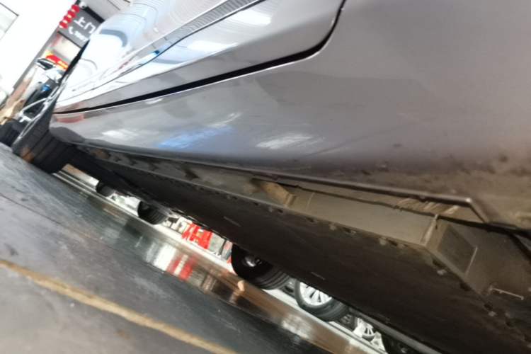 Used CHANGAN NEVO A07 2025 Blue Whale Pure Electric 625 Flagship Model Right Side Sill