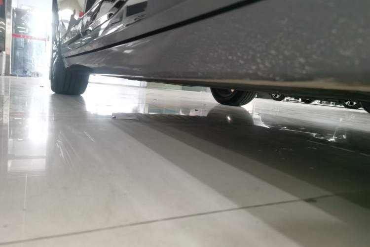 Used CHANGAN NEVO A07 2025 All-Electric "Real Bargain" 525 Luxury Model Right Side Sill