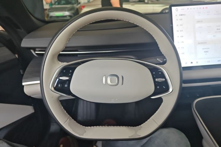 Used CHANGAN NEVO A07 2025 Pure Electric "True Fragrance" Edition 625 Flagship Model Steering Wheel