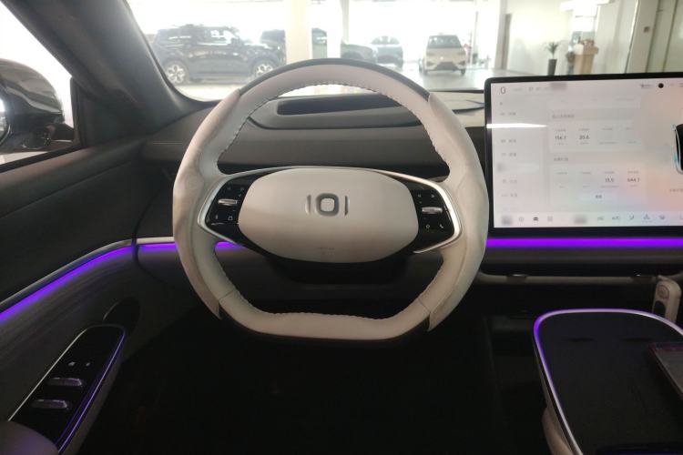 Used CHANGAN NEVO A07 2025 All-Electric "True Fragrance" Edition 710-Mile Long-Range Version Steering Wheel