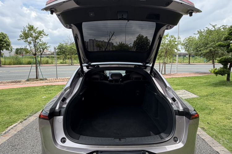 Used CHANGAN NEVO A07 2025 Range-Extended "Truly Delicious" 140 Elite Version Trunk