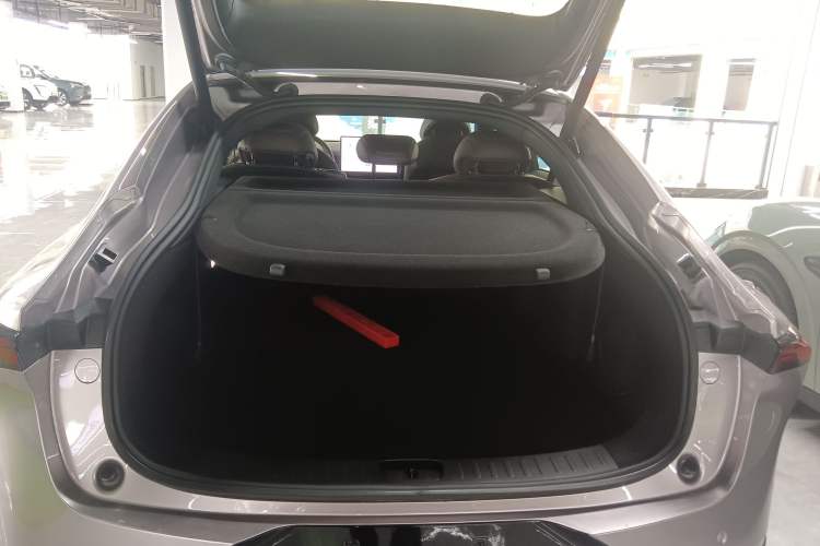 Used CHANGAN NEVO A07 2025 Blue Whale Extended-Range 230 Prestige Model Trunk