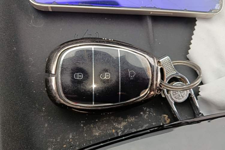 Used CHANGAN NEVO A07 2025 Blue Whale Pure Electric Version 625 Luxury Model Vehicle Key