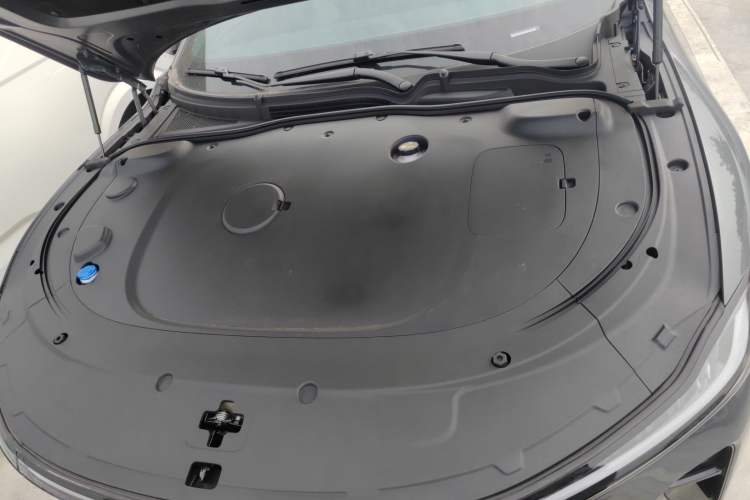 Used CHANGAN NEVO A07 2025 Blue Whale Pure Electric Version 625 Luxury Model Engine Bay