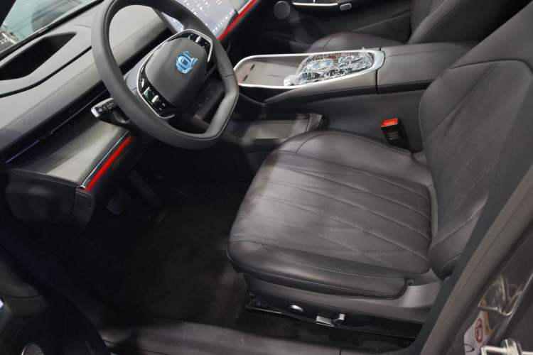 Used CHANGAN NEVO A07 2025 Blue Whale Range-Extending Version 230 Flagship Model Left Front Seat