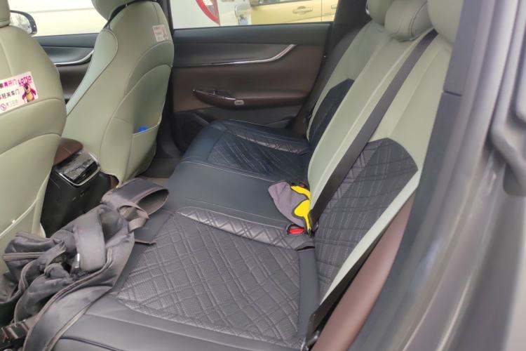 Used CHANGAN NEVO A07 2025 Blue Whale Pure Electric Version 625 Luxury Model Left Rear Seat