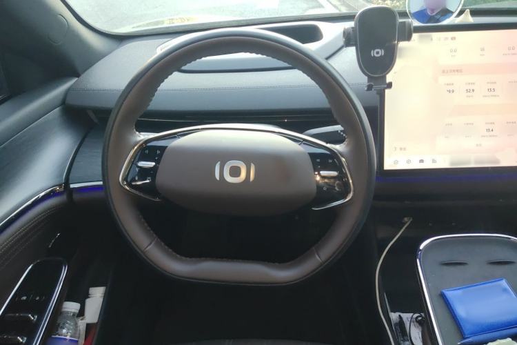 Used CHANGAN NEVO A07 2025 Blue Whale Pure Electric 710 Flagship Model Steering Wheel