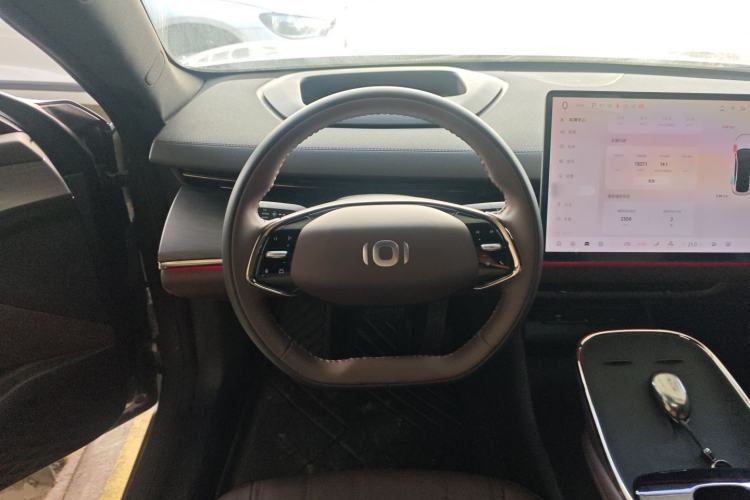 Used CHANGAN NEVO A07 2025 All-Electric "True Fragrance" Edition 710-Mile Long-Range Version Steering Wheel