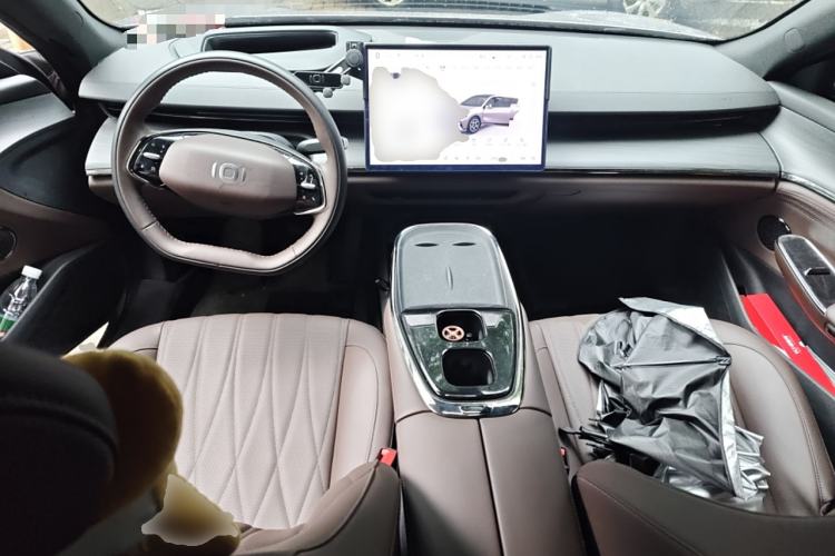 Used CHANGAN NEVO A07 2025 Pure Electric "True Fragrance" Edition 625 Flagship Model Center Console