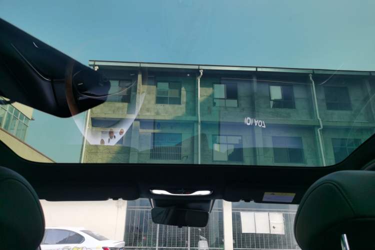 Used CHANGAN NEVO A07 2025 Blue Whale Range-Extending Model 140 Elite Version Headliner