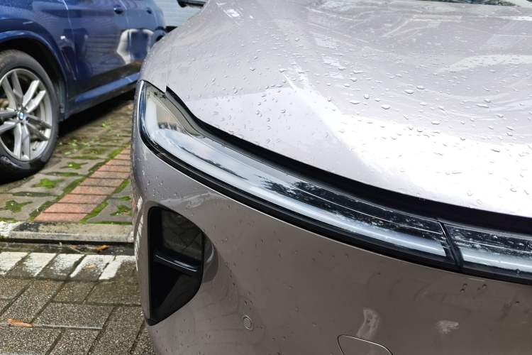 Used CHANGAN NEVO A07 2025 Pure Electric "True Fragrance" Edition 625 Flagship Model Right Front Headlight
