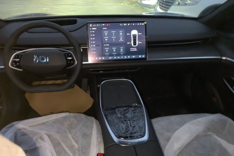 Used CHANGAN NEVO A07 2025 Range-Extended "Truly Delicious" 140 Elite Version Center Console