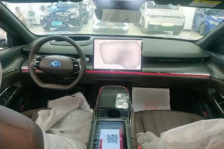 Used CHANGAN NEVO A07 2025 All-Electric "True Fragrance" Edition 710-Mile Long-Range Version Center Console