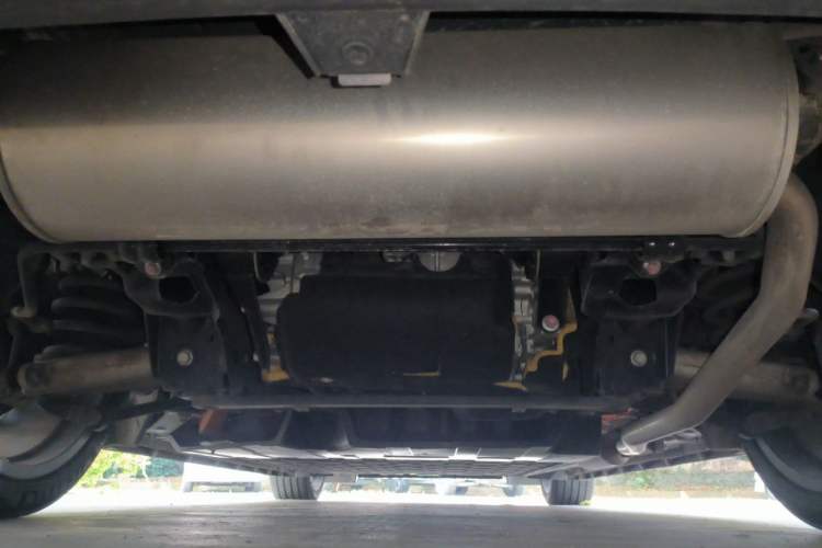 Used CHANGAN NEVO A07 2025 Blue Whale Range-Extending Version 230 Flagship Model Chassis Rear