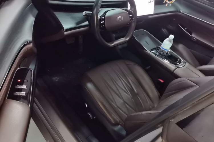 Used CHANGAN NEVO A07 2025 Blue Whale Pure Electric 625 Flagship Model Driver Seat
