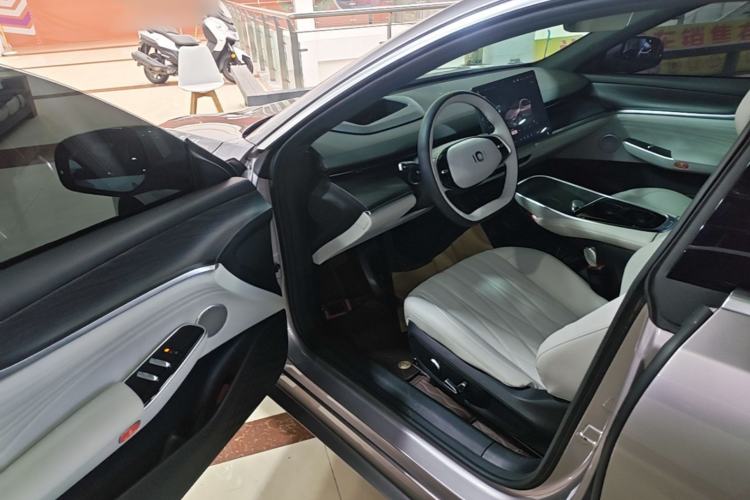 Used CHANGAN NEVO A07 2025 Blue Whale Pure Electric 625 Flagship Model Driver Seat