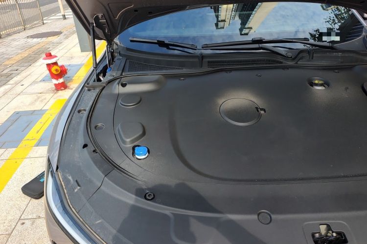 Used CHANGAN NEVO A07 2025 All-Electric "True Fragrance" Edition 710-Mile Long-Range Version Engine Bay Right