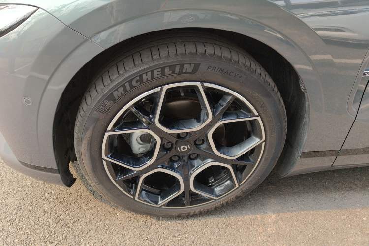Used CHANGAN NEVO A07 2025 Range-Extended "True Fragrant" Edition 230 Flagship Model Exterior 7