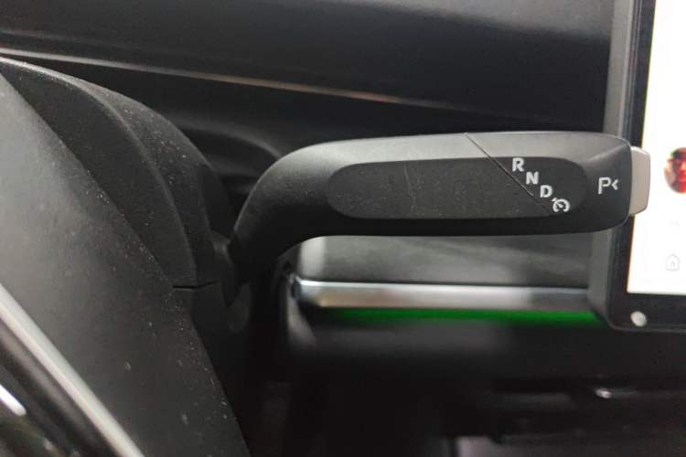 Used CHANGAN NEVO A07 2025 Range-Extended "True Fragrant" Edition 230 Luxury Version Gear Lever