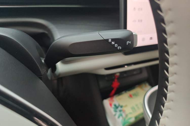 Used CHANGAN NEVO A07 2025 Range-Extended "True Fragrant" Edition 230 Flagship Model Gear Lever