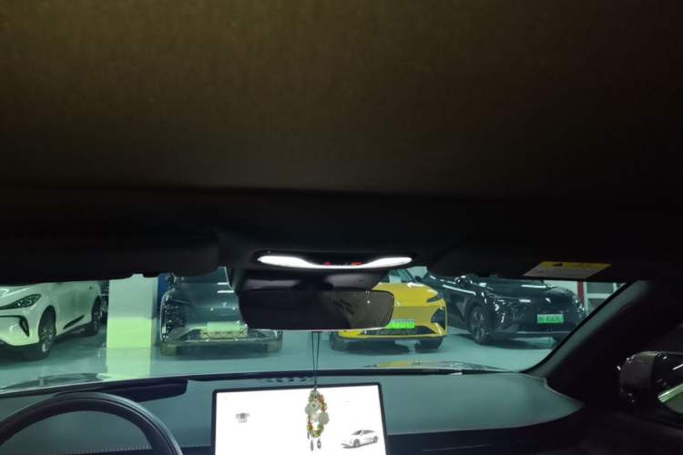 Used CHANGAN NEVO A07 2025 Blue Whale Pure Electric 625 Flagship Model Headliner
