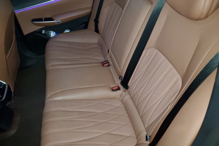Used CHANGAN NEVO A07 2025 Blue Whale Pure Electric 710 Flagship Model Interior 4