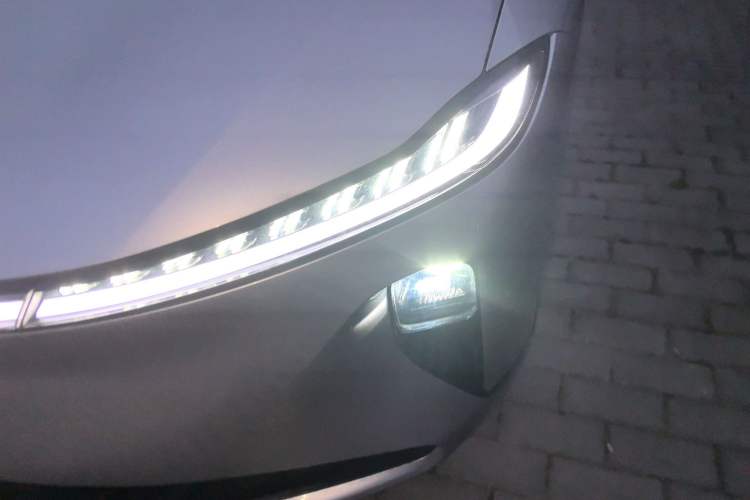 Used CHANGAN NEVO A07 2025 Range-Extended "Truly Delicious" 140 Elite Version Left Front Headlight