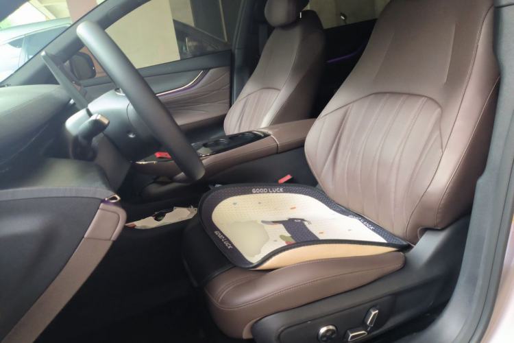 Used CHANGAN NEVO A07 2025 Blue Whale Range-Extending Version 230 Flagship Model Left Front Seat