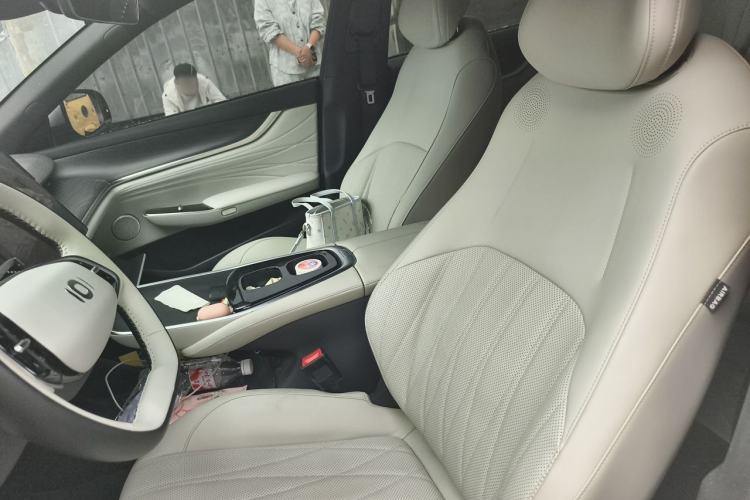Used CHANGAN NEVO A07 2025 All-Electric "True Fragrance" Edition 710-Mile Long-Range Version Left Front Seat