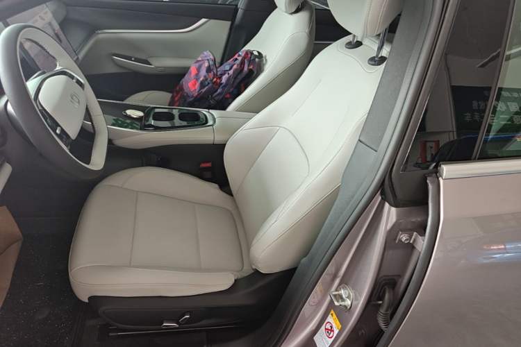 Used CHANGAN NEVO A07 2025 Blue Whale All-Electric 515 Collection Model Left Front Seat